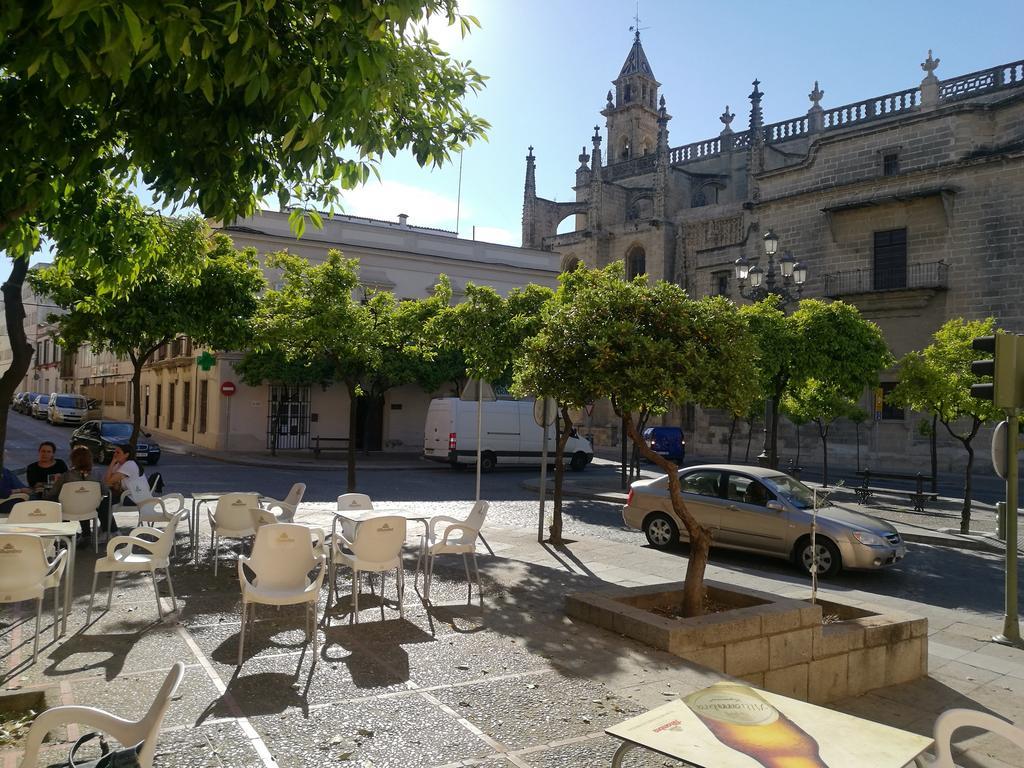 Duplex Ancha Con Wifi Y Parking Apartamento Jerez de la Frontera Exterior foto